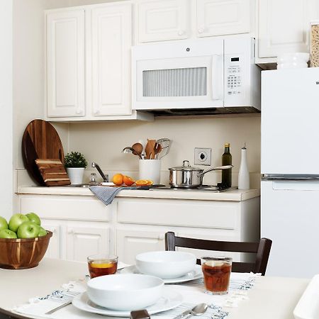Intown Suites Extended Stay Charlotte Nc -East Independence Εξωτερικό φωτογραφία