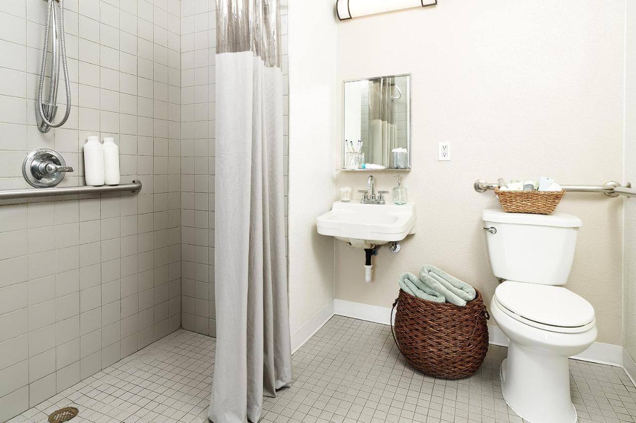 Intown Suites Extended Stay Charlotte Nc -East Independence Εξωτερικό φωτογραφία