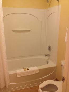 Intown Suites Extended Stay Charlotte Nc -East Independence Εξωτερικό φωτογραφία